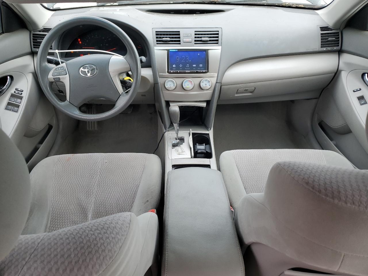 2011 TOYOTA CAMRY