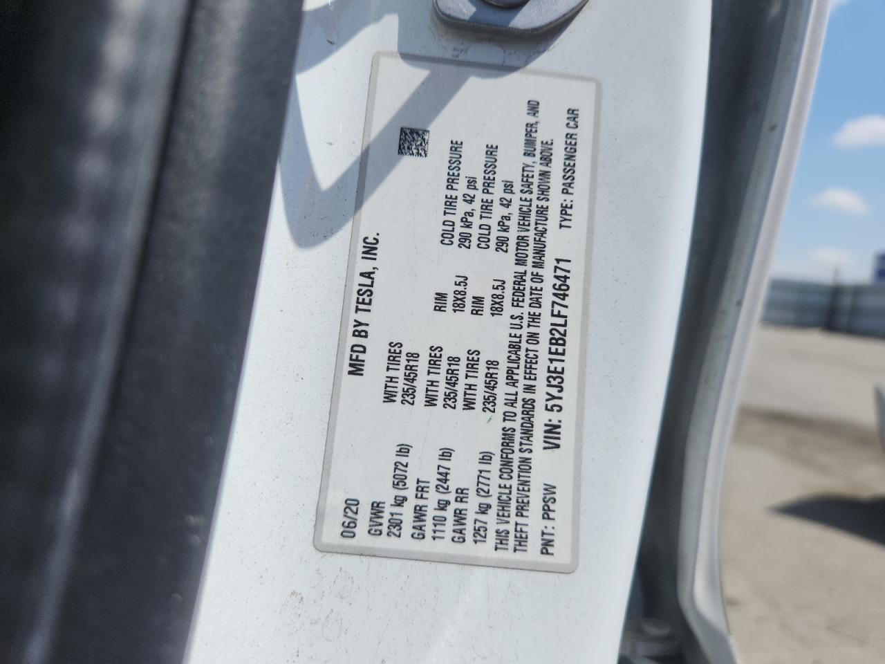 2020 TESLA MODEL 3