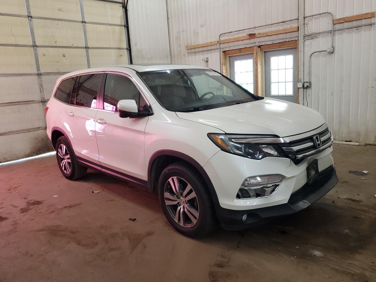 2016 HONDA PILOT
