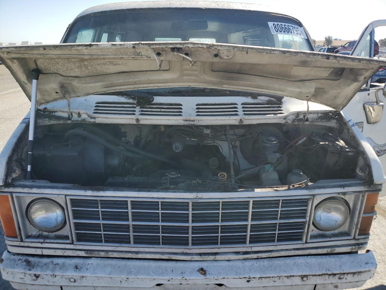 1984 DODGE RAM VAN