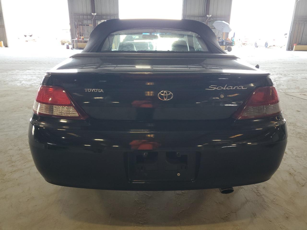 2001 TOYOTA CAMRY