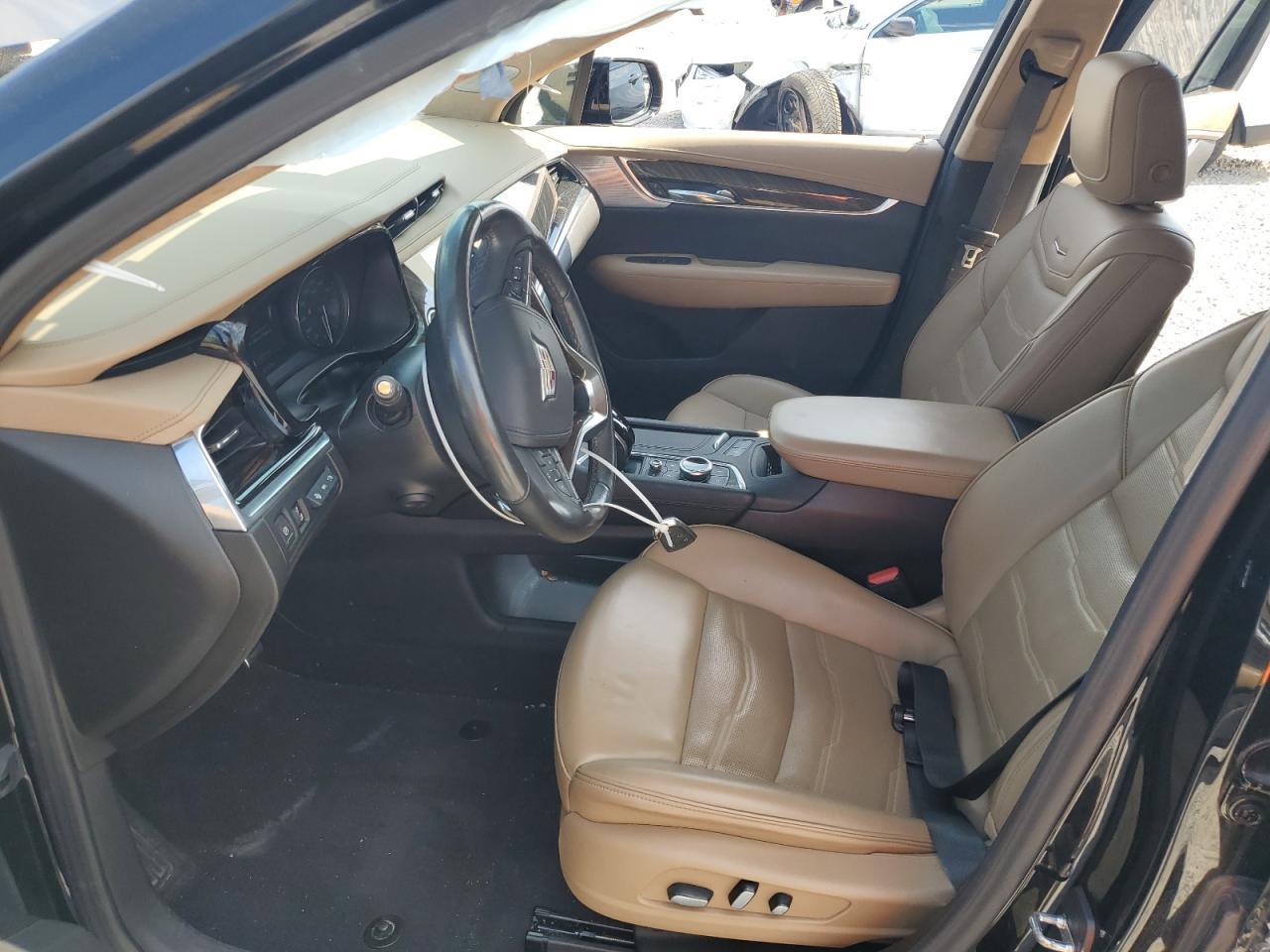 2022 CADILLAC XT6