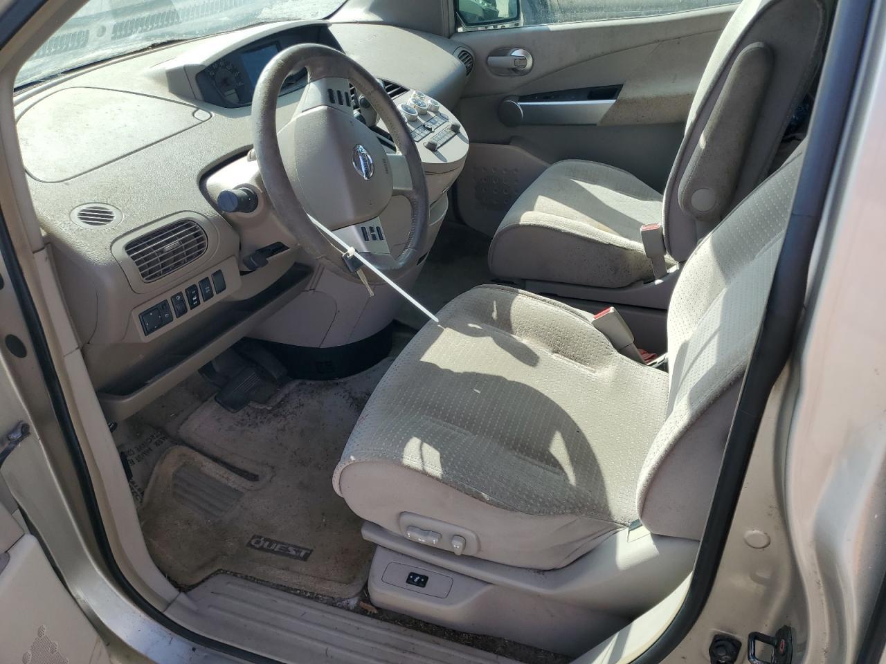 2004 NISSAN Quest