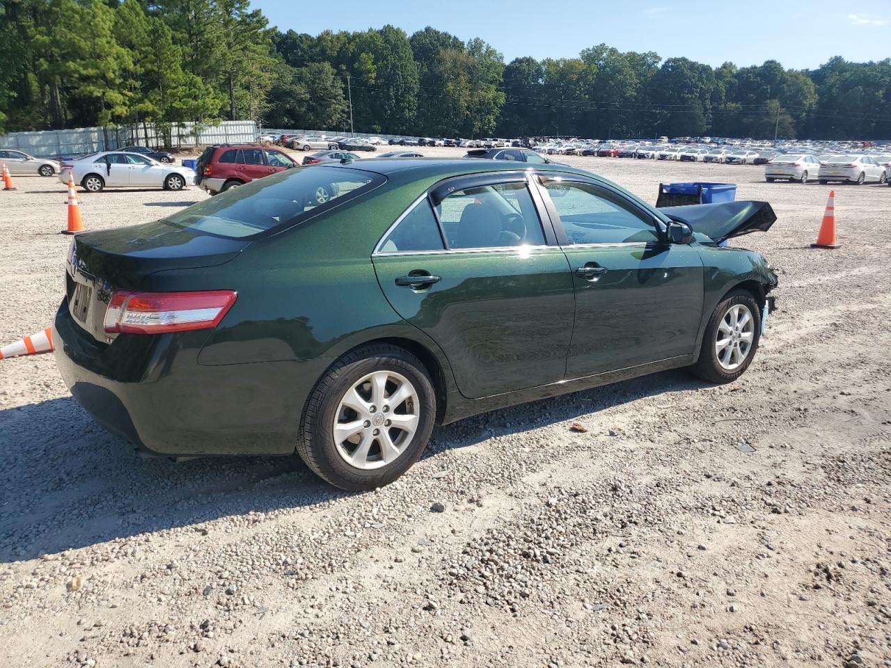2010 TOYOTA CAMRY