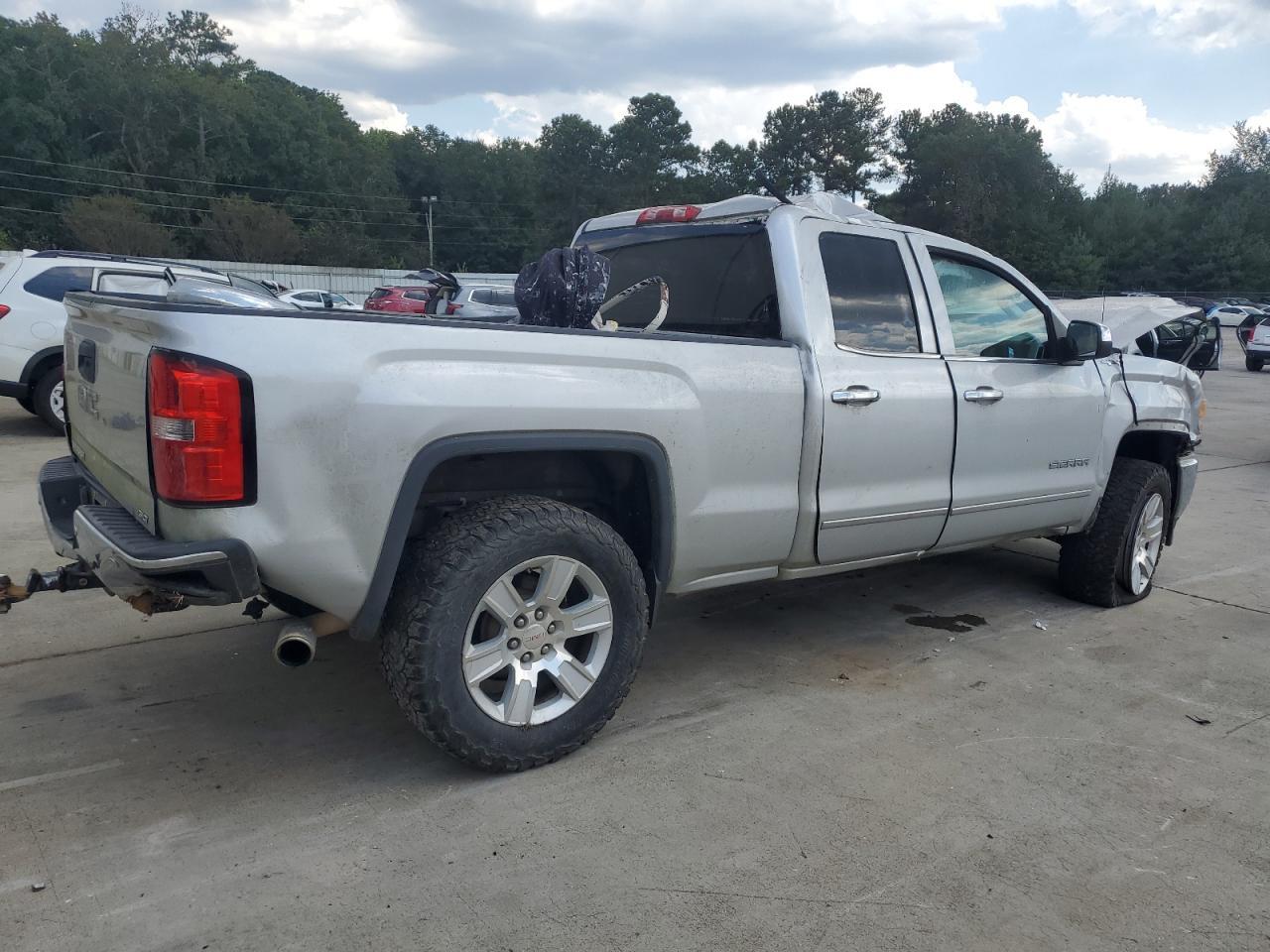 2015 GMC Sierra
