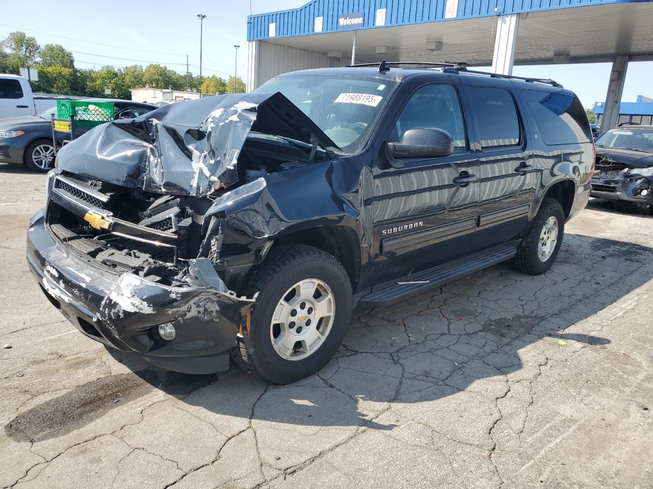 2014 CHEVROLET Suburban