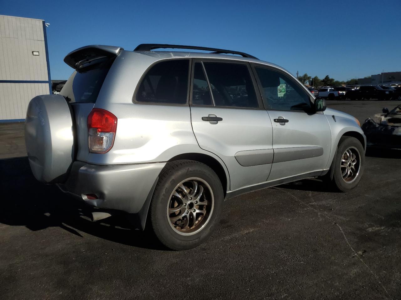 2003 TOYOTA RAV4