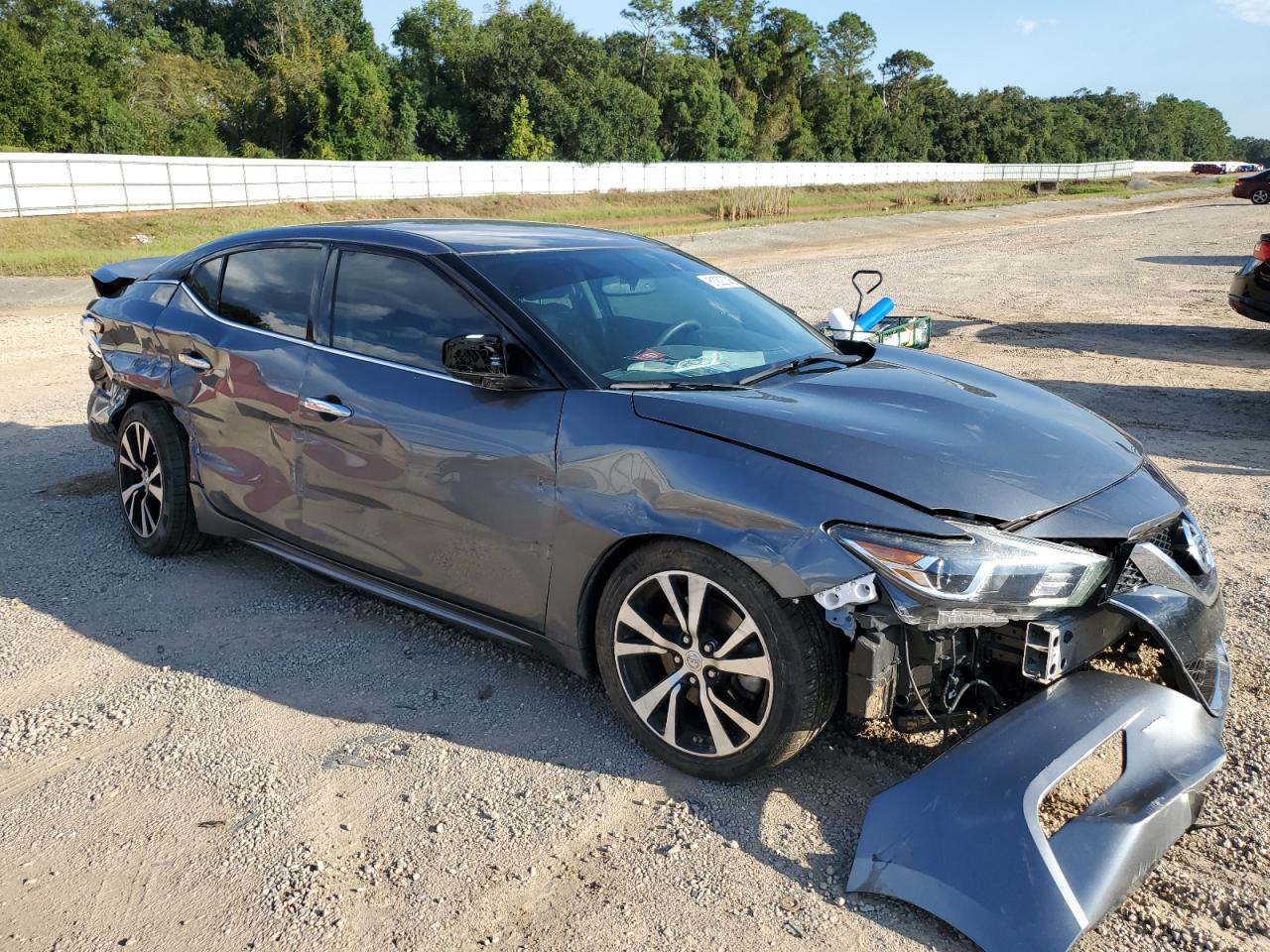 2018 NISSAN Maxima