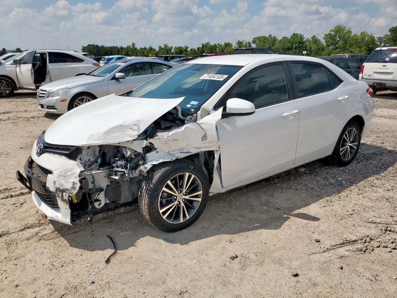 2016 TOYOTA COROLLA