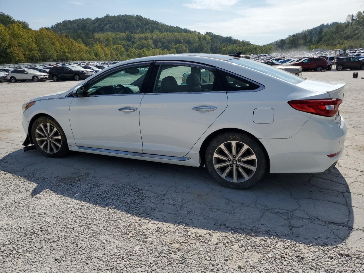 2016 HYUNDAI SONATA