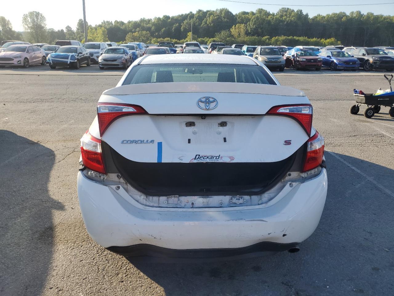 2016 TOYOTA COROLLA