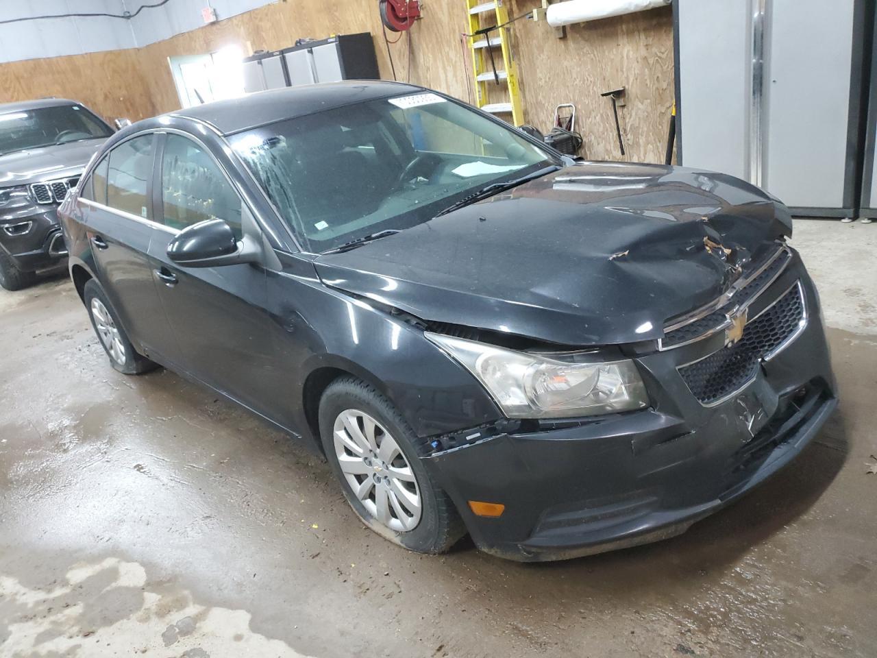 2011 CHEVROLET CRUZE