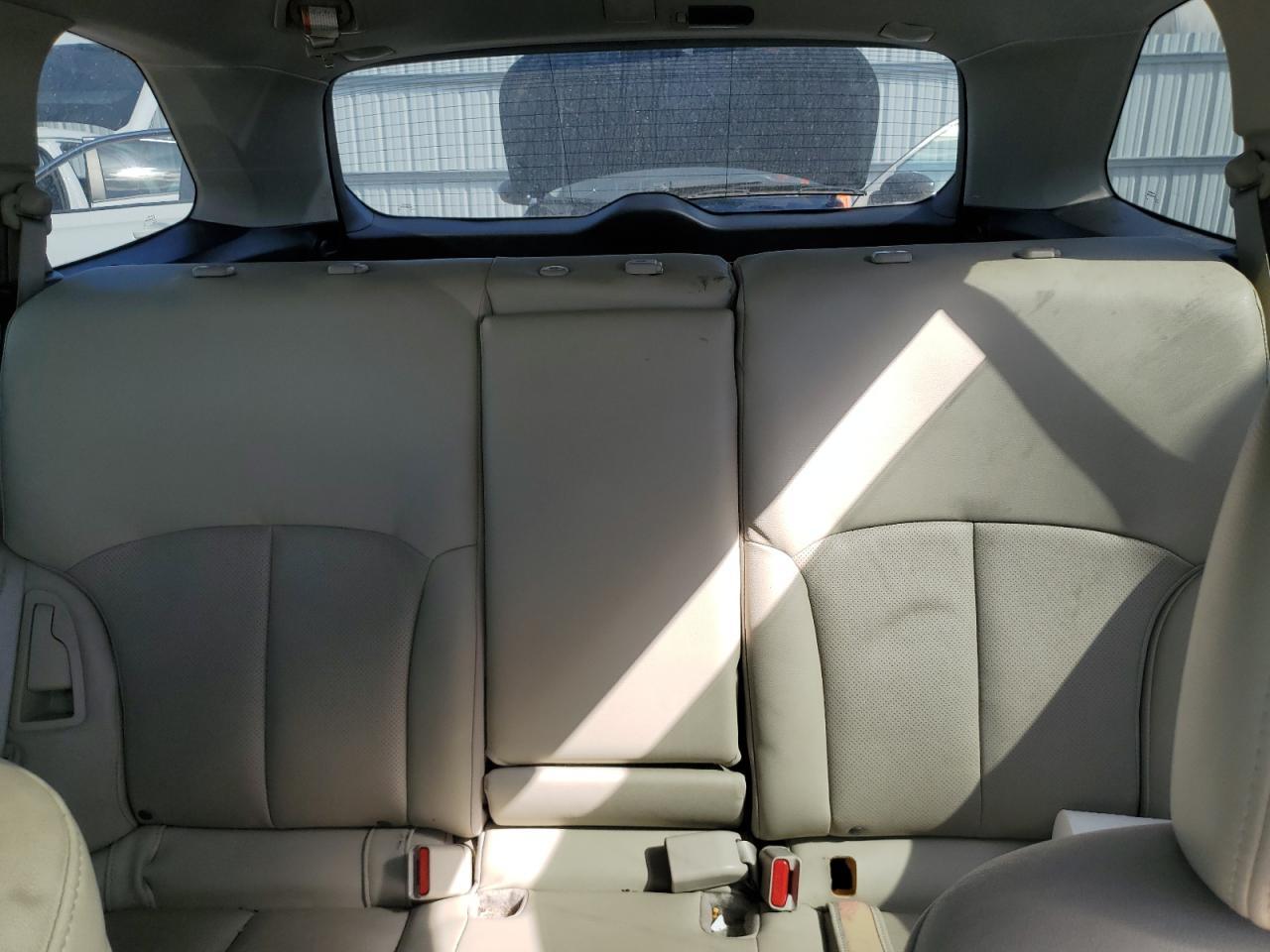 2013 SUBARU Outback