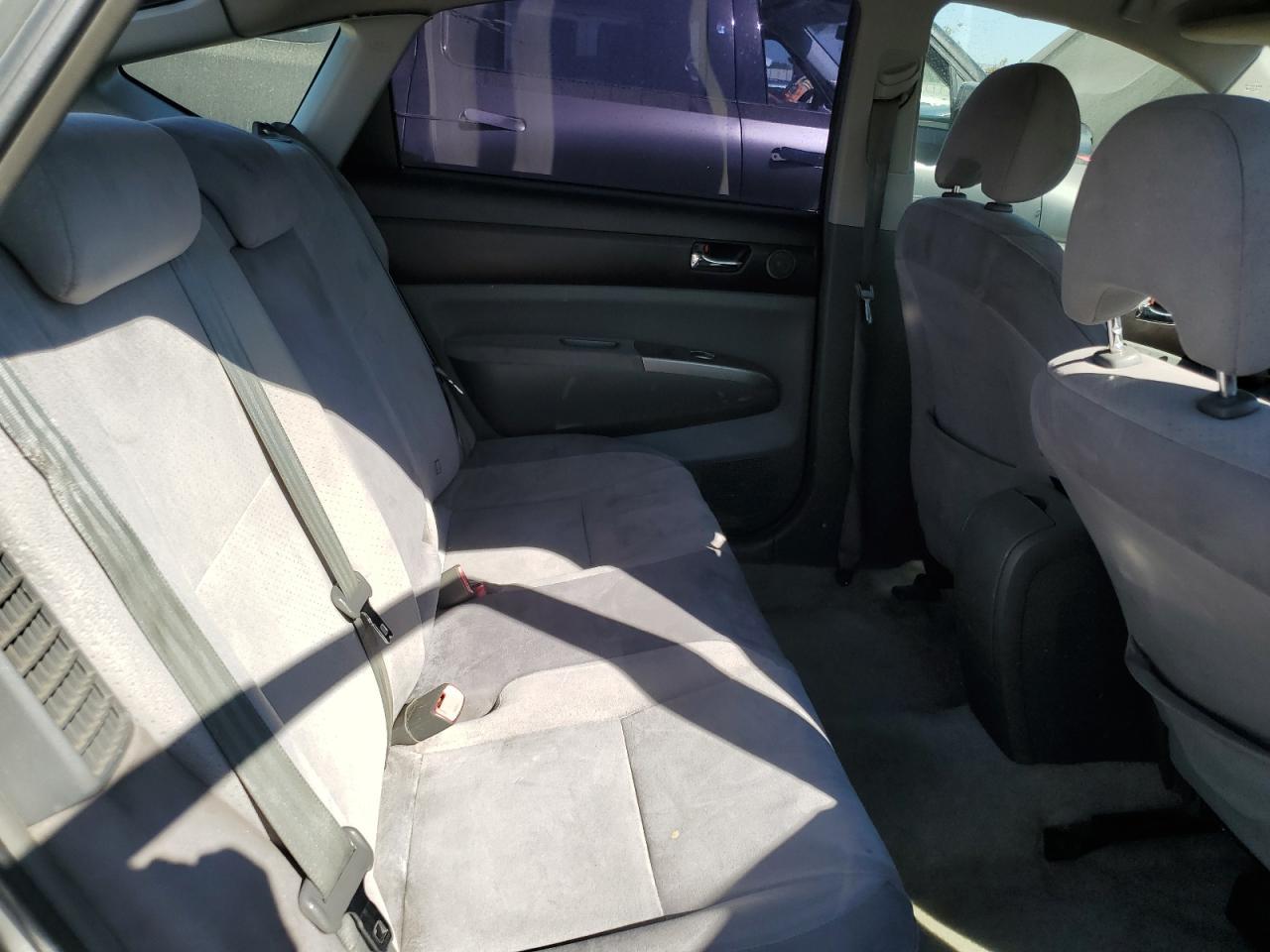 2004 TOYOTA PRIUS