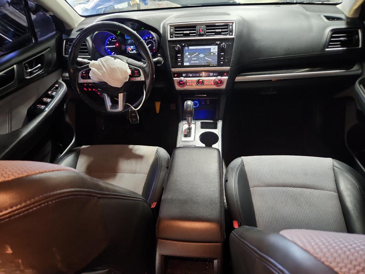 2017 SUBARU Legacy