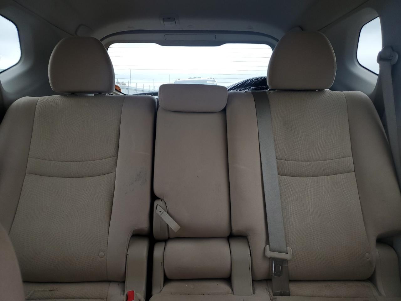 2014 NISSAN ROGUE