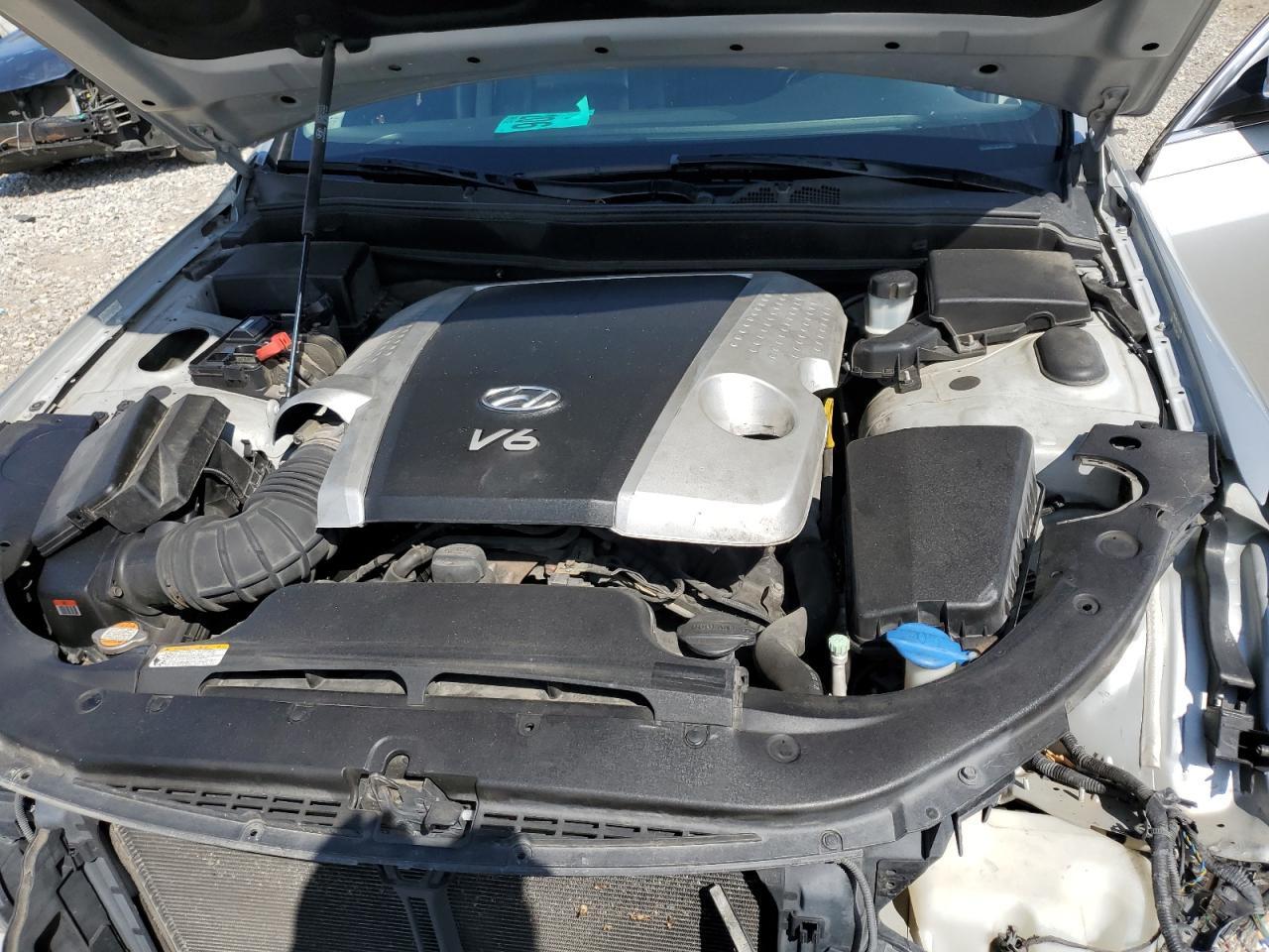 2011 HYUNDAI GENESIS