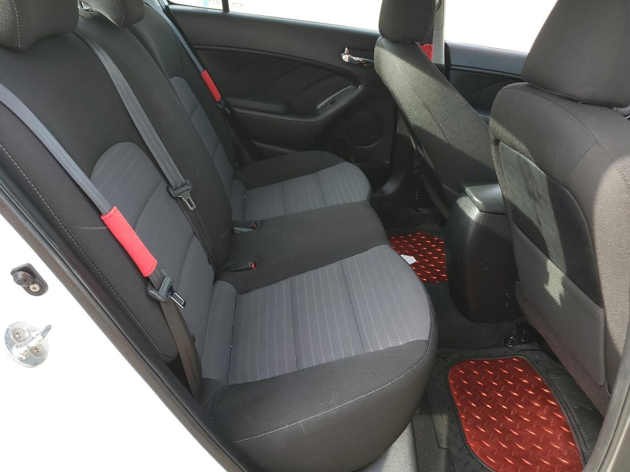 2017 KIA FORTE