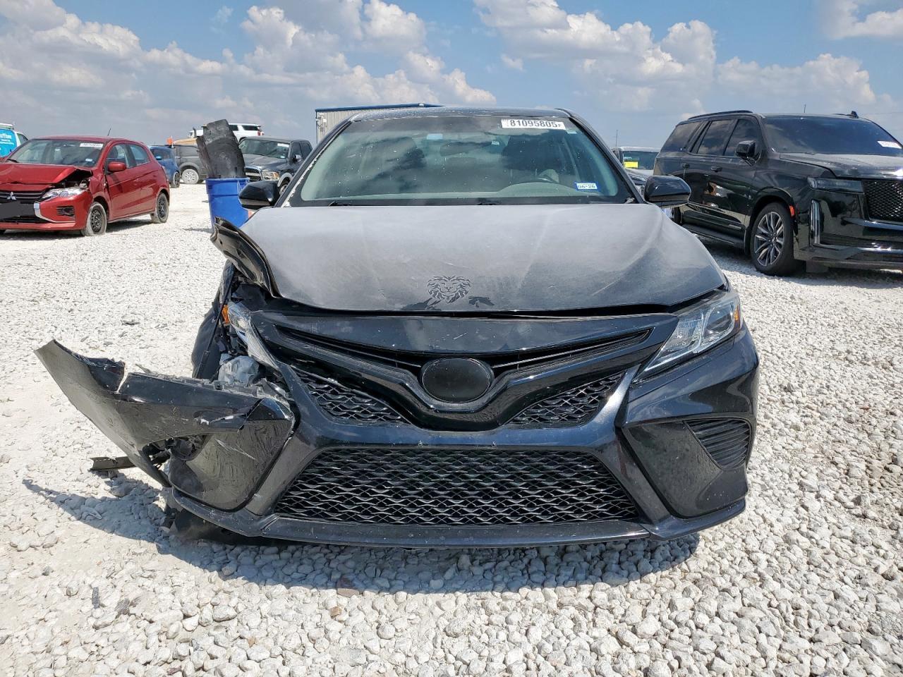 2019 TOYOTA CAMRY