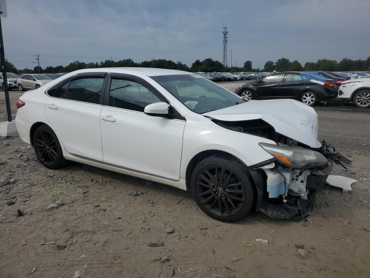 2017 TOYOTA CAMRY