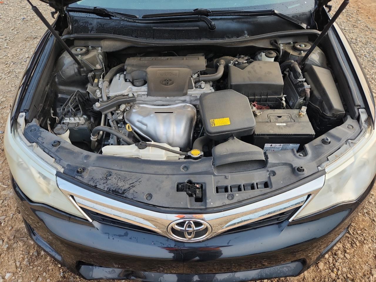2014 TOYOTA CAMRY