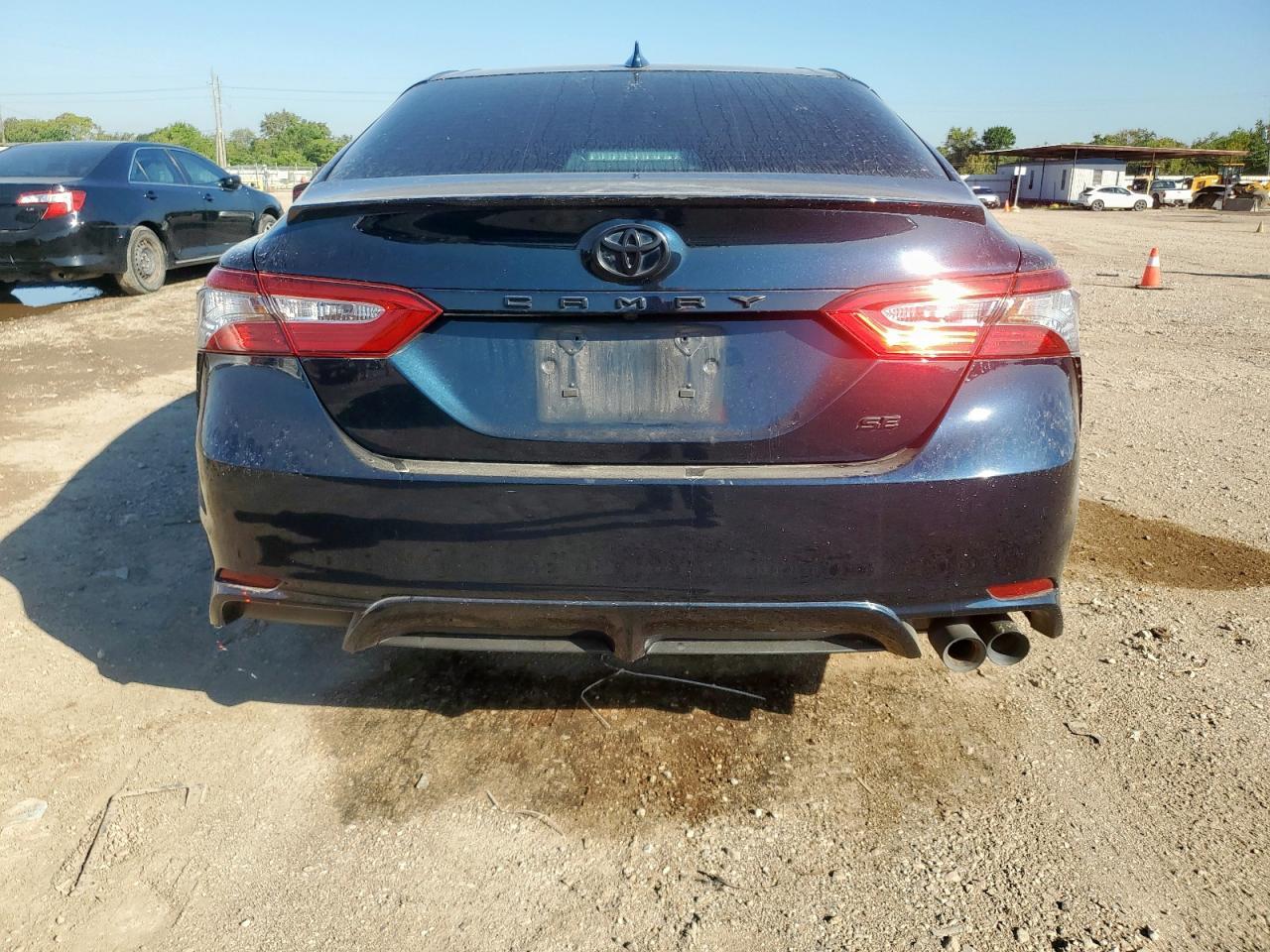 2019 TOYOTA CAMRY