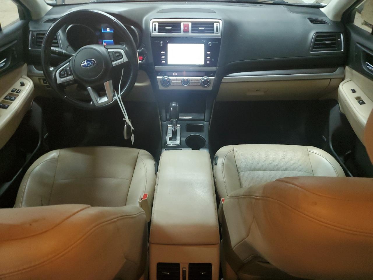 2016 SUBARU Legacy