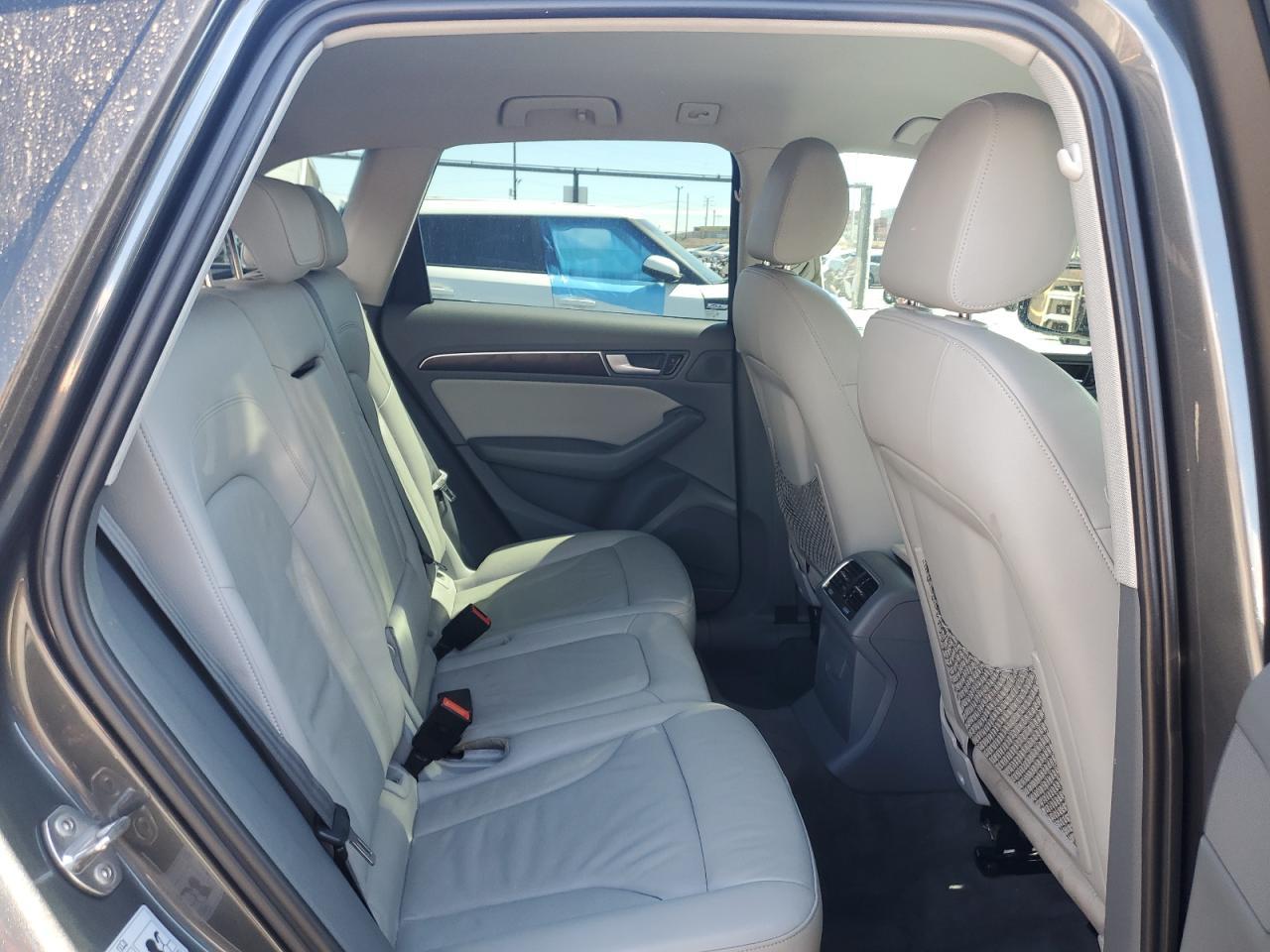 2015 AUDI Q5
