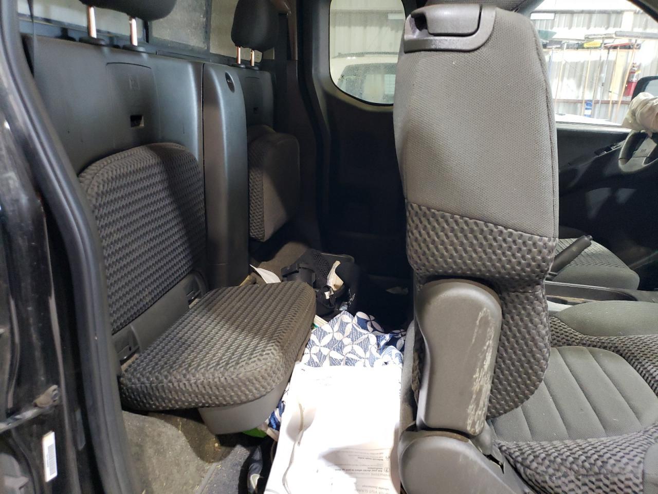 2014 NISSAN Frontier