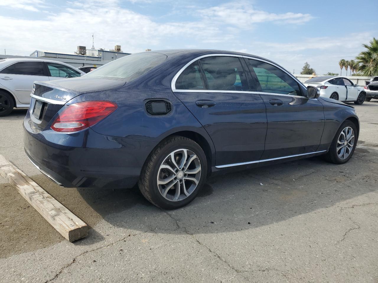 2015 MERCEDES-BENZ C-CLASS
