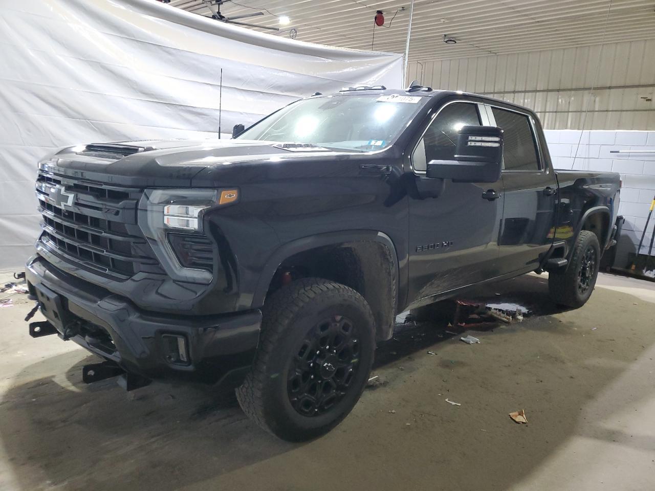 2024 CHEVROLET Silverado