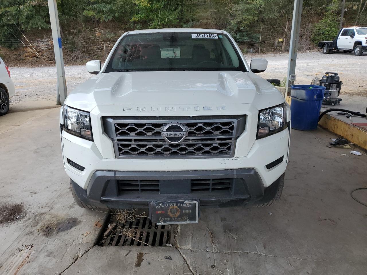 2022 NISSAN Frontier