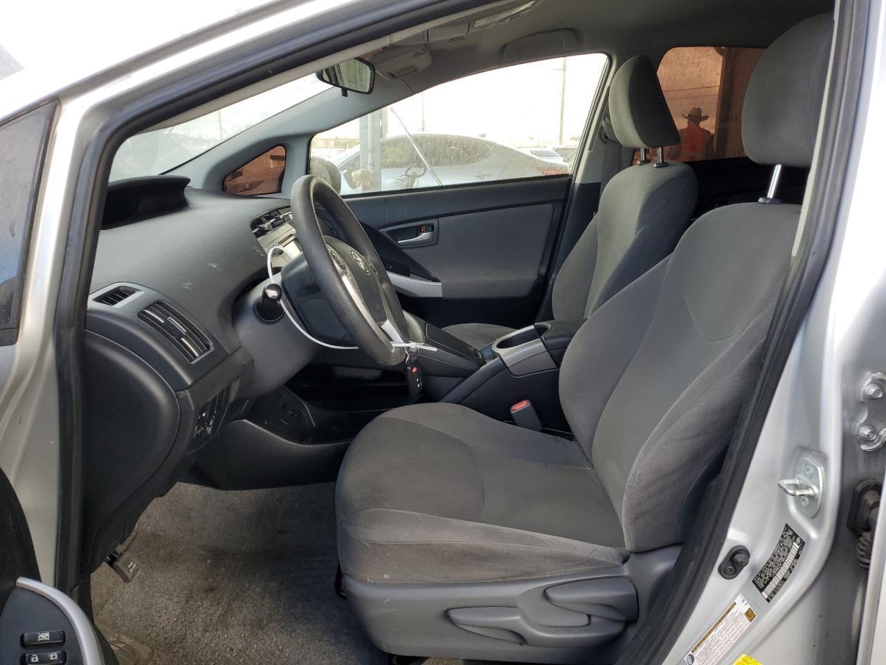 2015 TOYOTA PRIUS