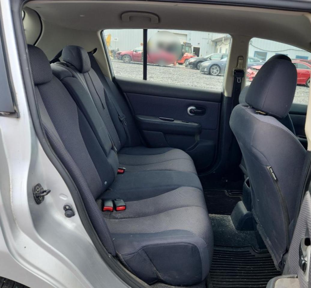2009 NISSAN VERSA
