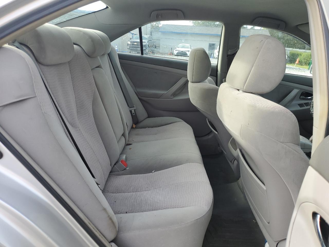 2011 TOYOTA CAMRY