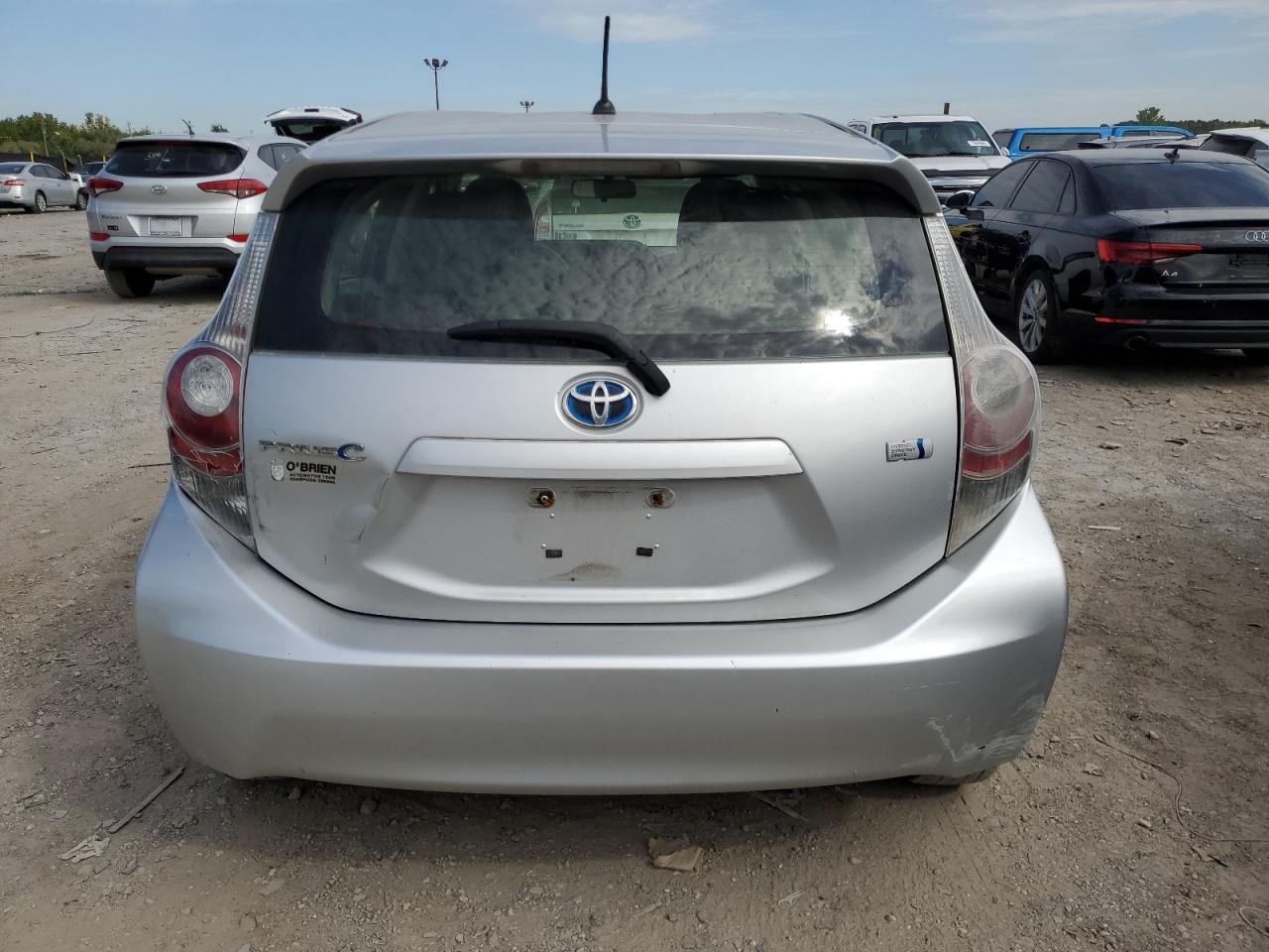2013 TOYOTA Prius c