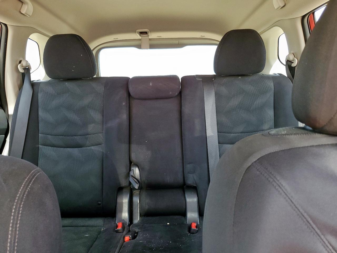 2014 NISSAN ROGUE