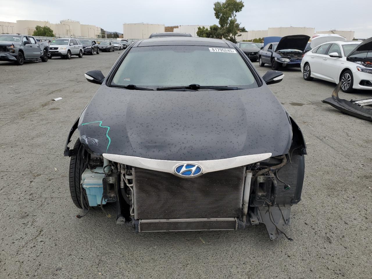 2011 HYUNDAI SONATA