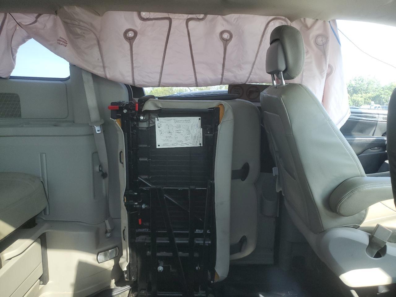 2016 DODGE GRAND CARAVAN