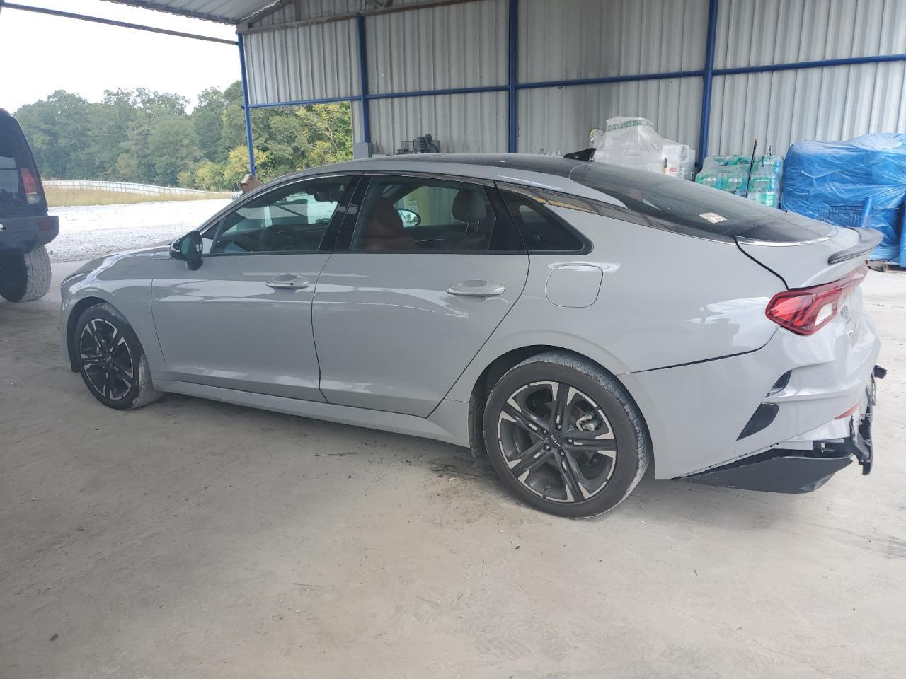 2023 KIA K5