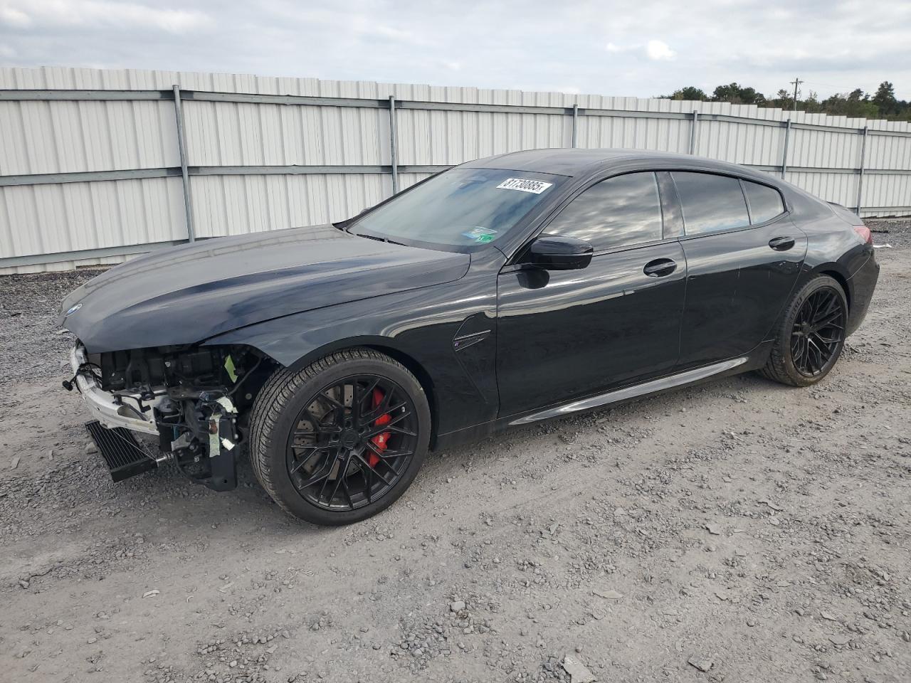 2022 BMW M8