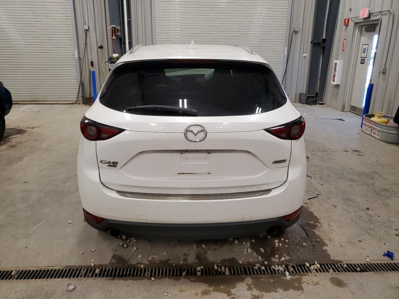 2017 MAZDA CX-5