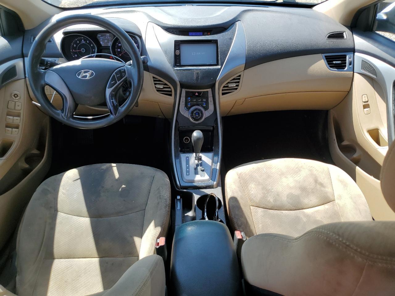 2013 HYUNDAI ELANTRA