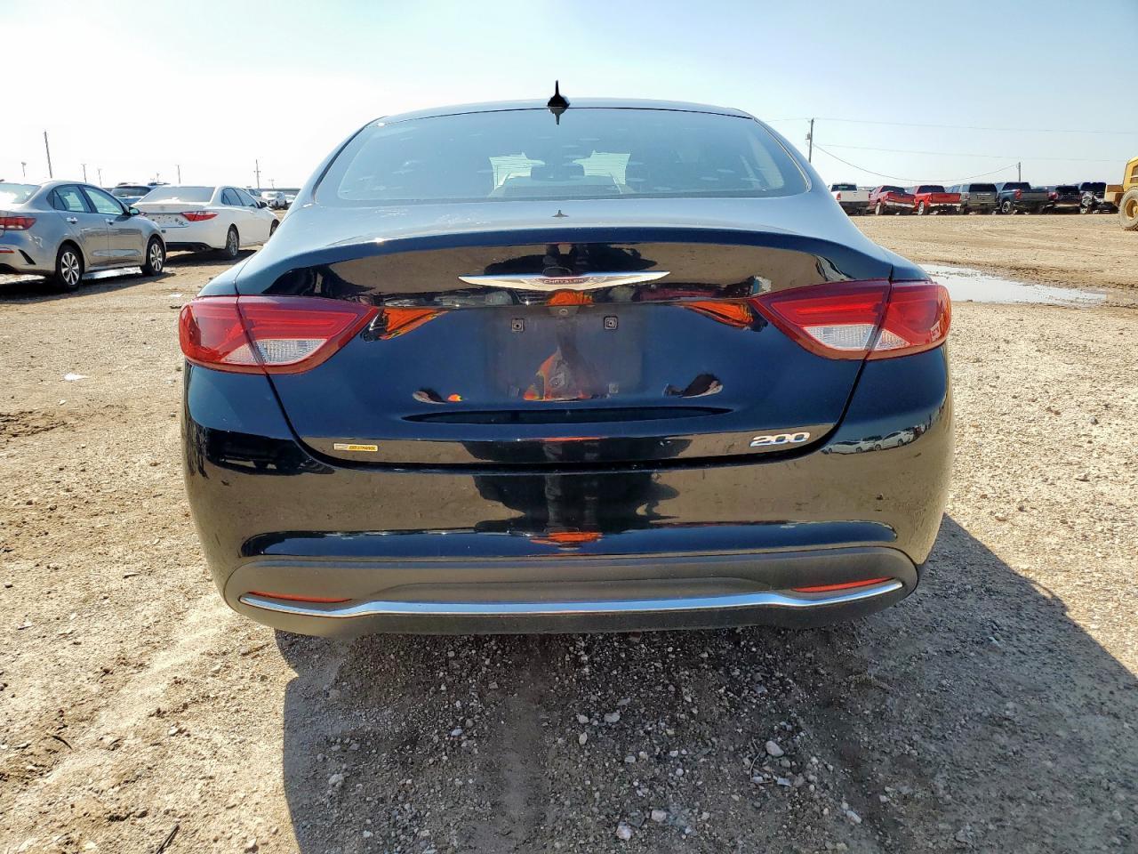 2016 CHRYSLER 200