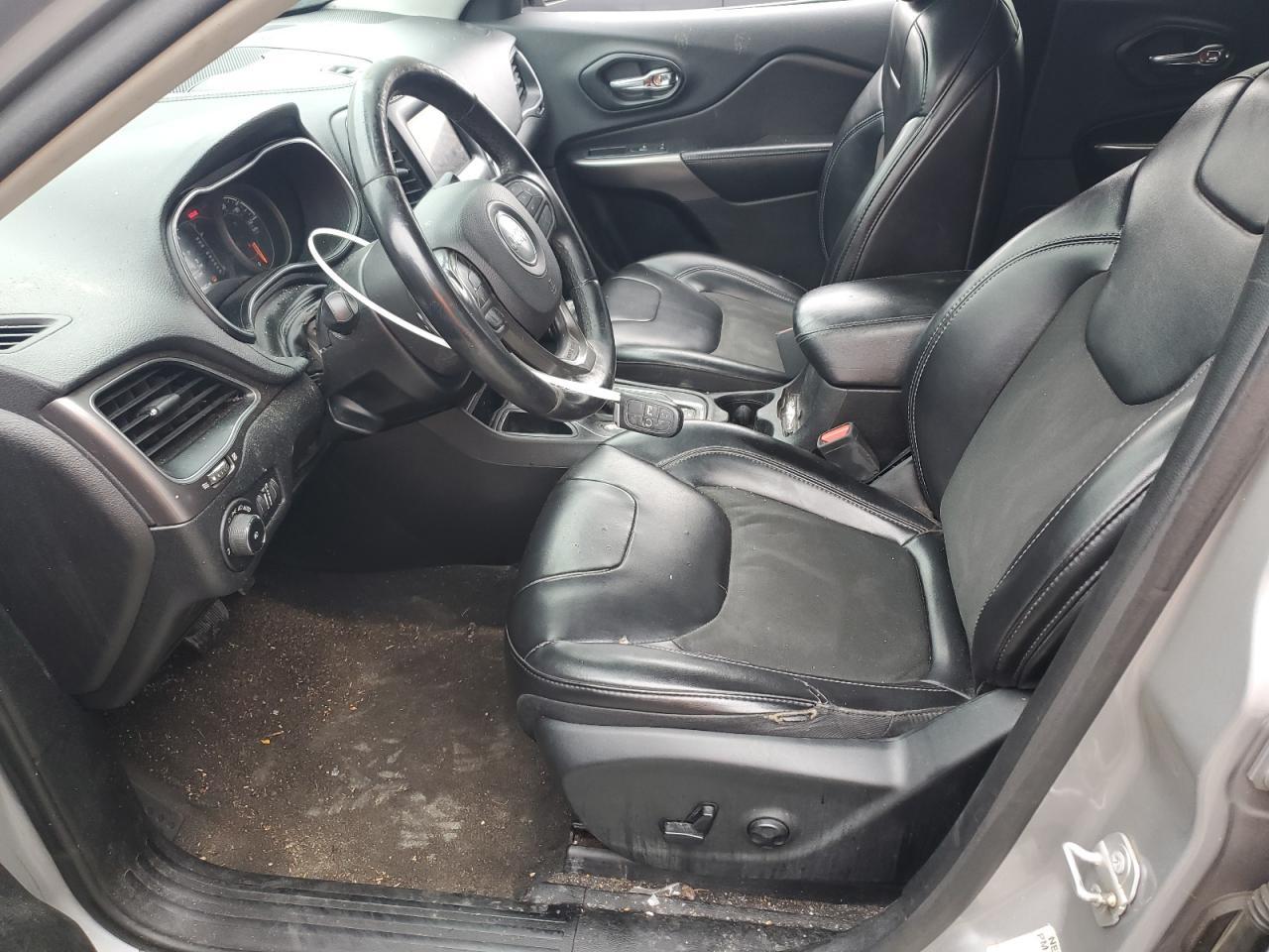 2019 JEEP CHEROKEE