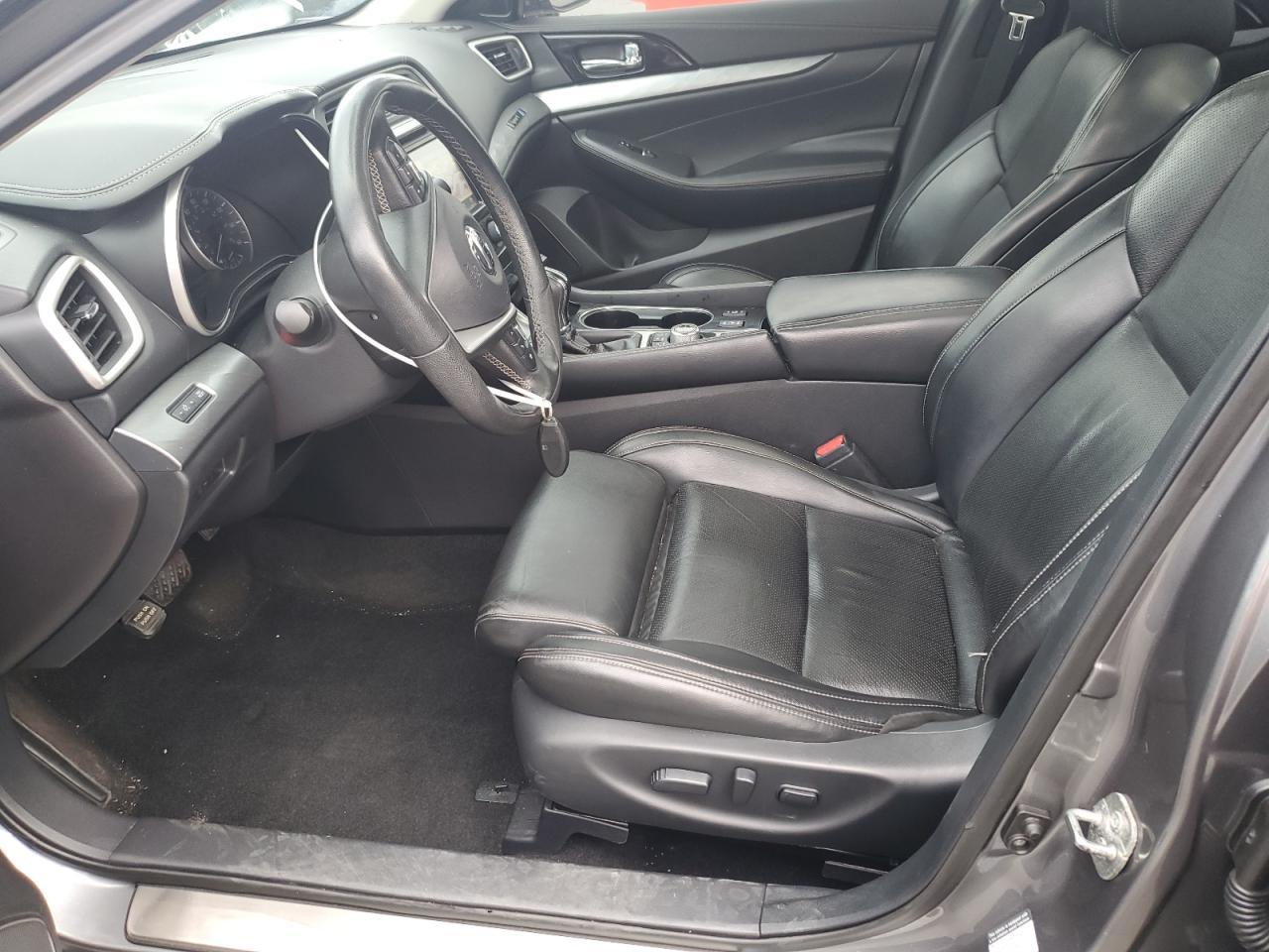 2016 NISSAN Maxima