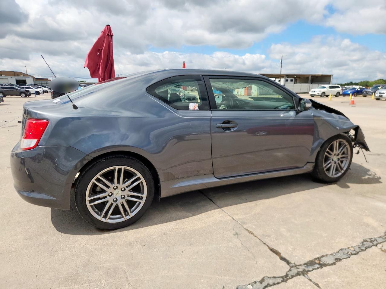 2013 TOYOTA SCION