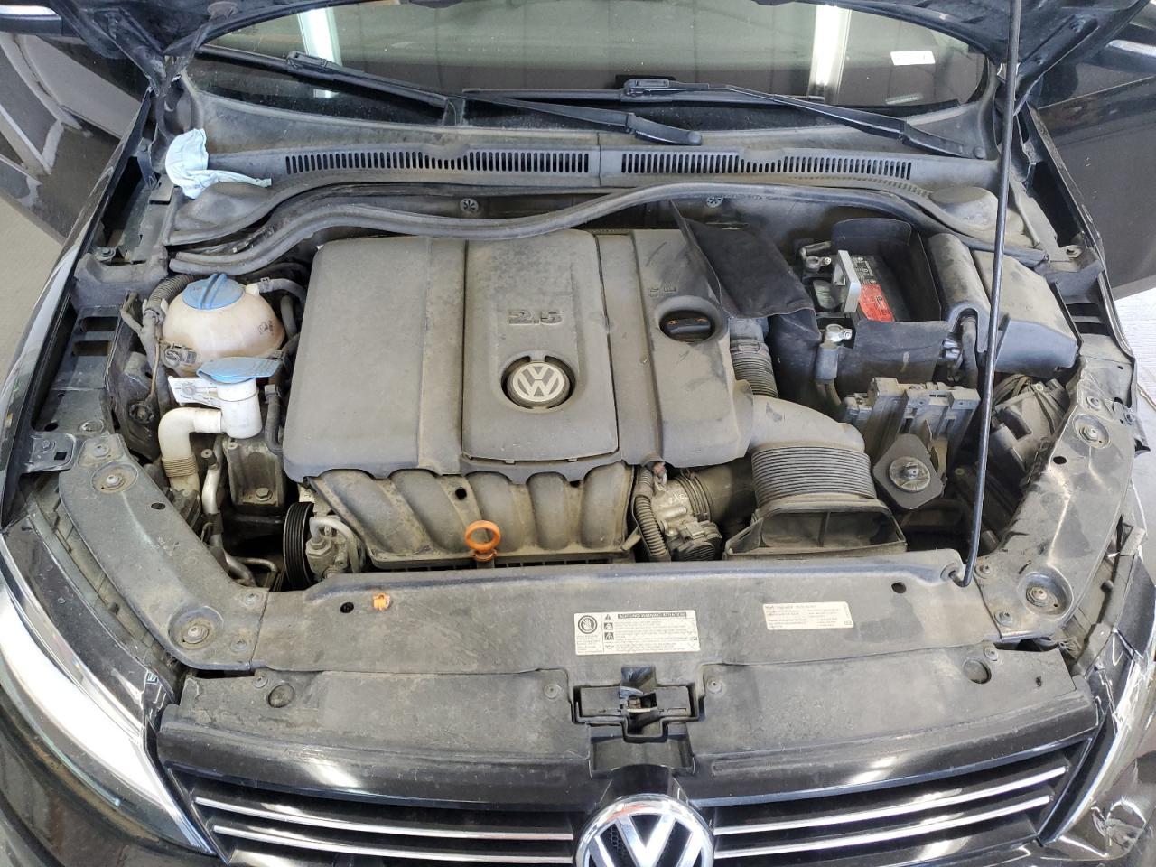 2013 VOLKSWAGEN JETTA