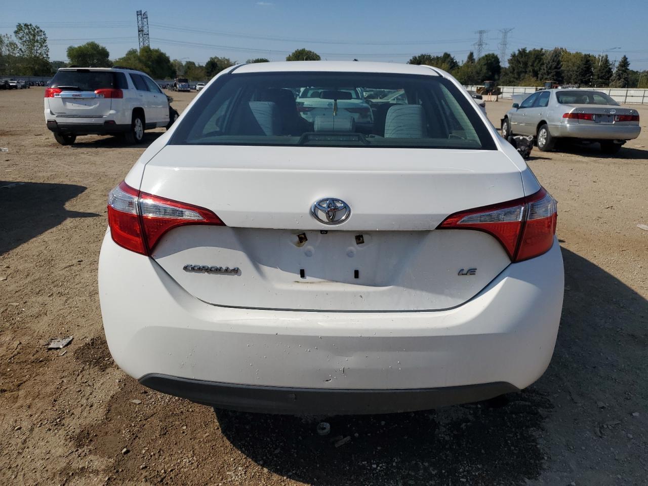 2015 TOYOTA COROLLA