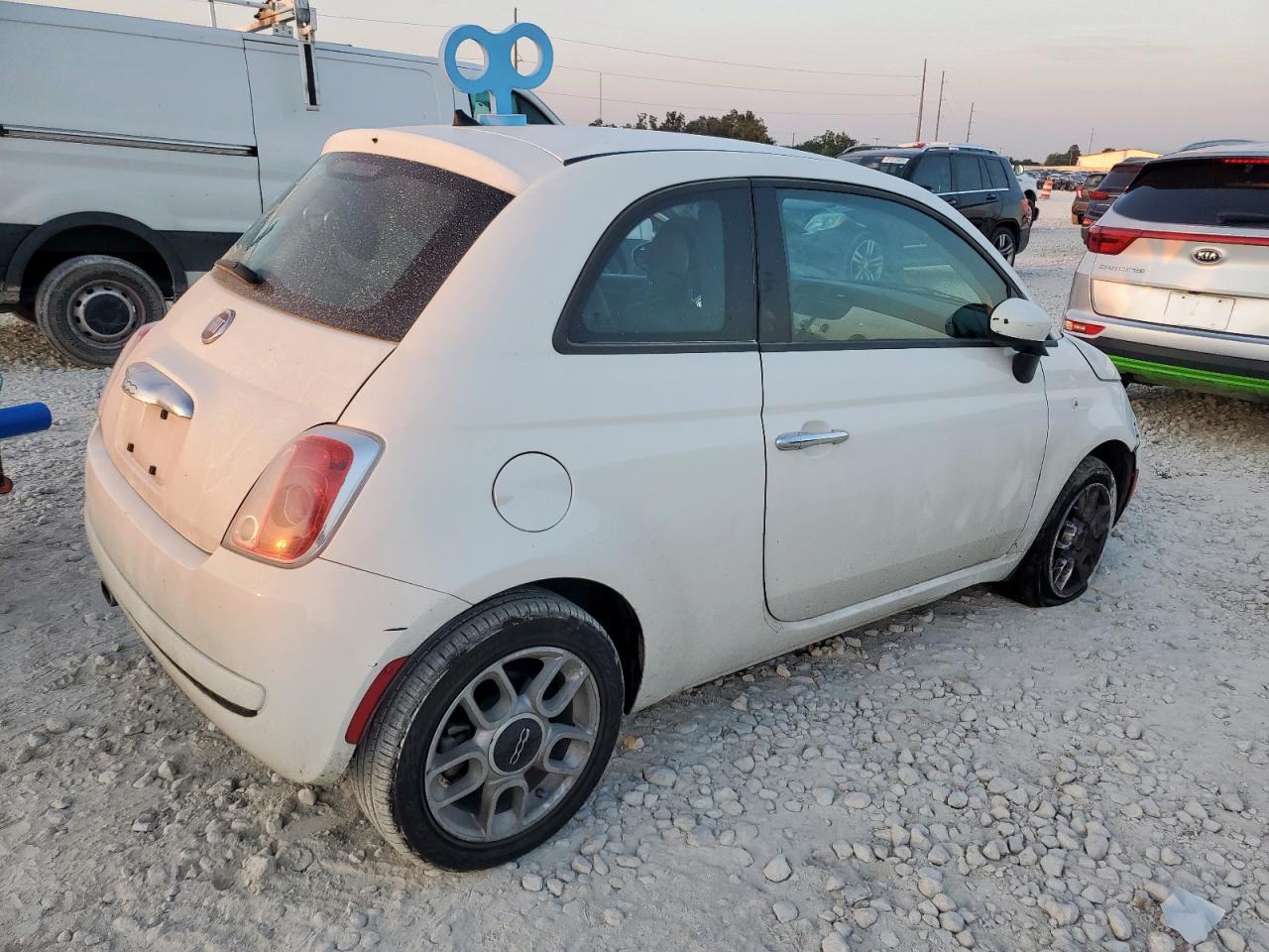 2015 FIAT 500